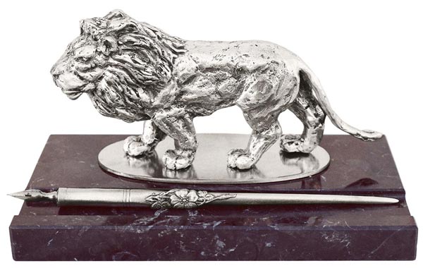 Stifthalter auf Marmor - Löwe, Grau, Zinn / Britannia Metal, cm 19x10,5x10,