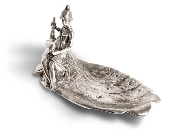 Schmuckschale -  Dame mit Spiegel und Pfau, Grau, Zinn / Britannia Metal, cm 21,5 x 10