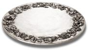 cake dish with flower