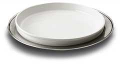 round serving platter