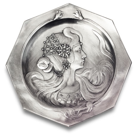 Decorative wall plate - woman portrait with hair flying, grey, Pewter / Britannia Metal, cm Ø 23