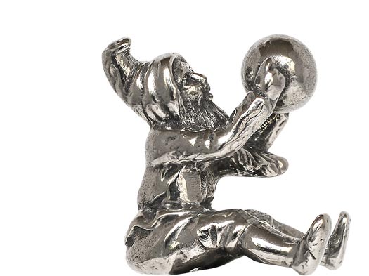 Estatuilla - gnomo con pelota, gris, Estaño / Britannia Metal, cm h 4.5