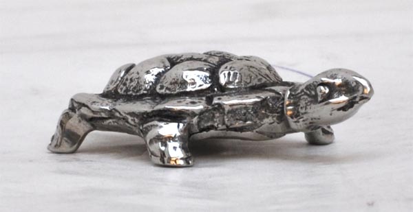 Turtle statuette, grey, Pewter / Britannia Metal, cm 5 x 3