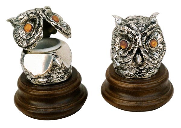 Encrier - hibou, gris et rouge, étain / Britannia Metal et Bois, cm 7,5x8