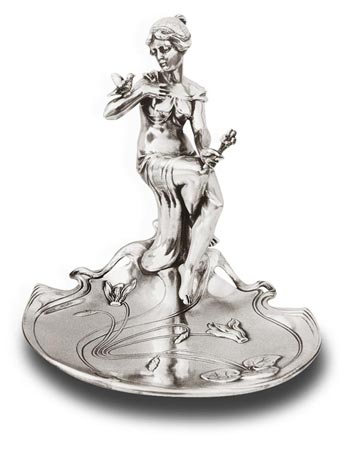 Smykkeholder - lady sitting and cyclamens, grå, Tinn / Britannia Metal, cm 17x17x h 19 left