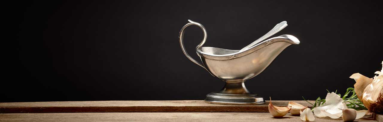 gravy boats made in Italy