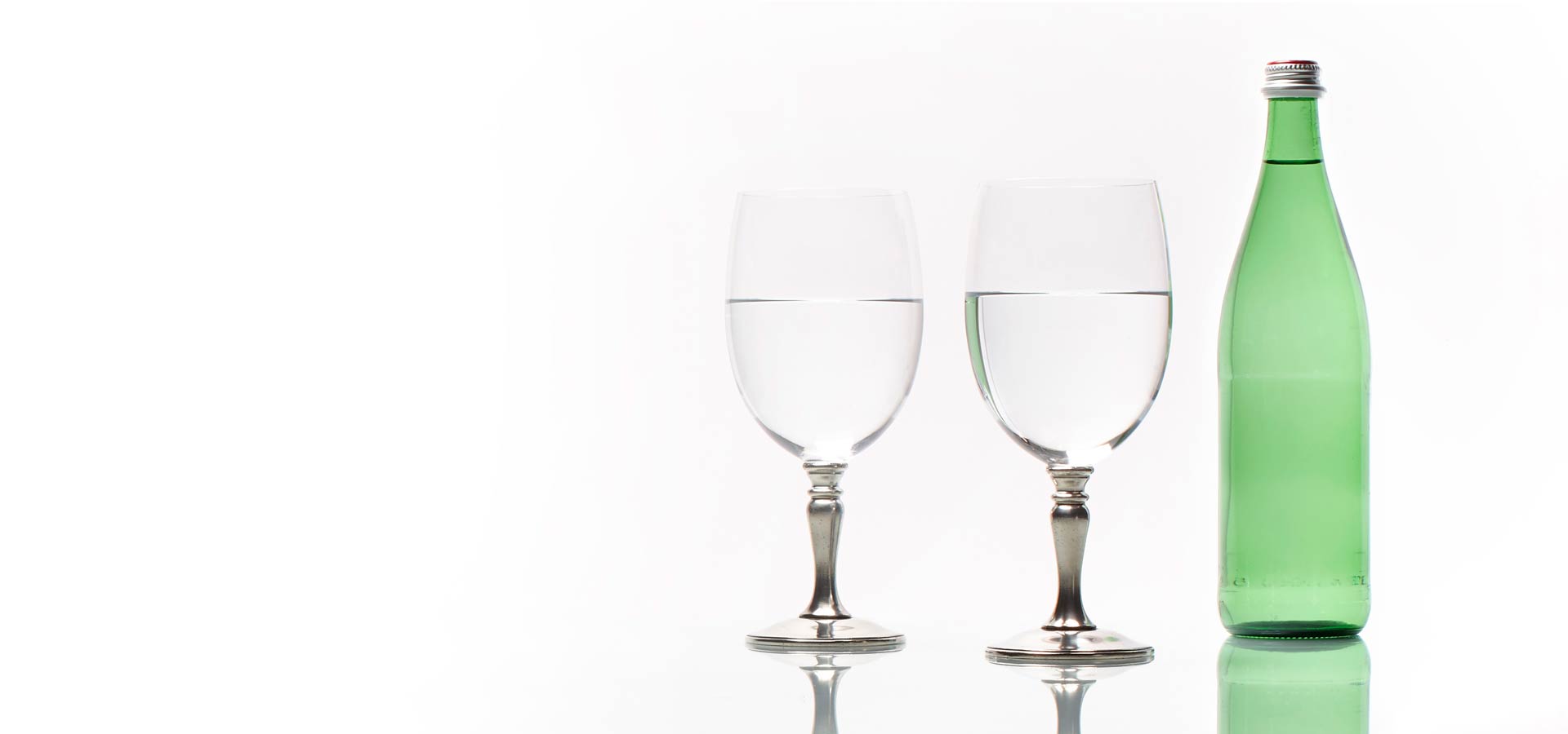 glasses, goblets, tumblers