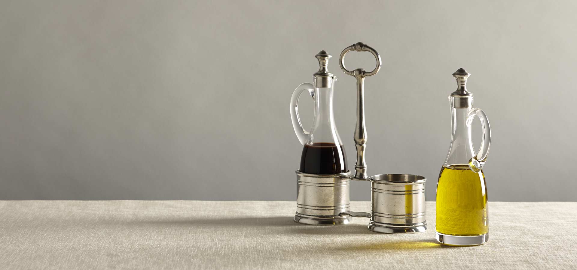 oil and vinegar cruet set